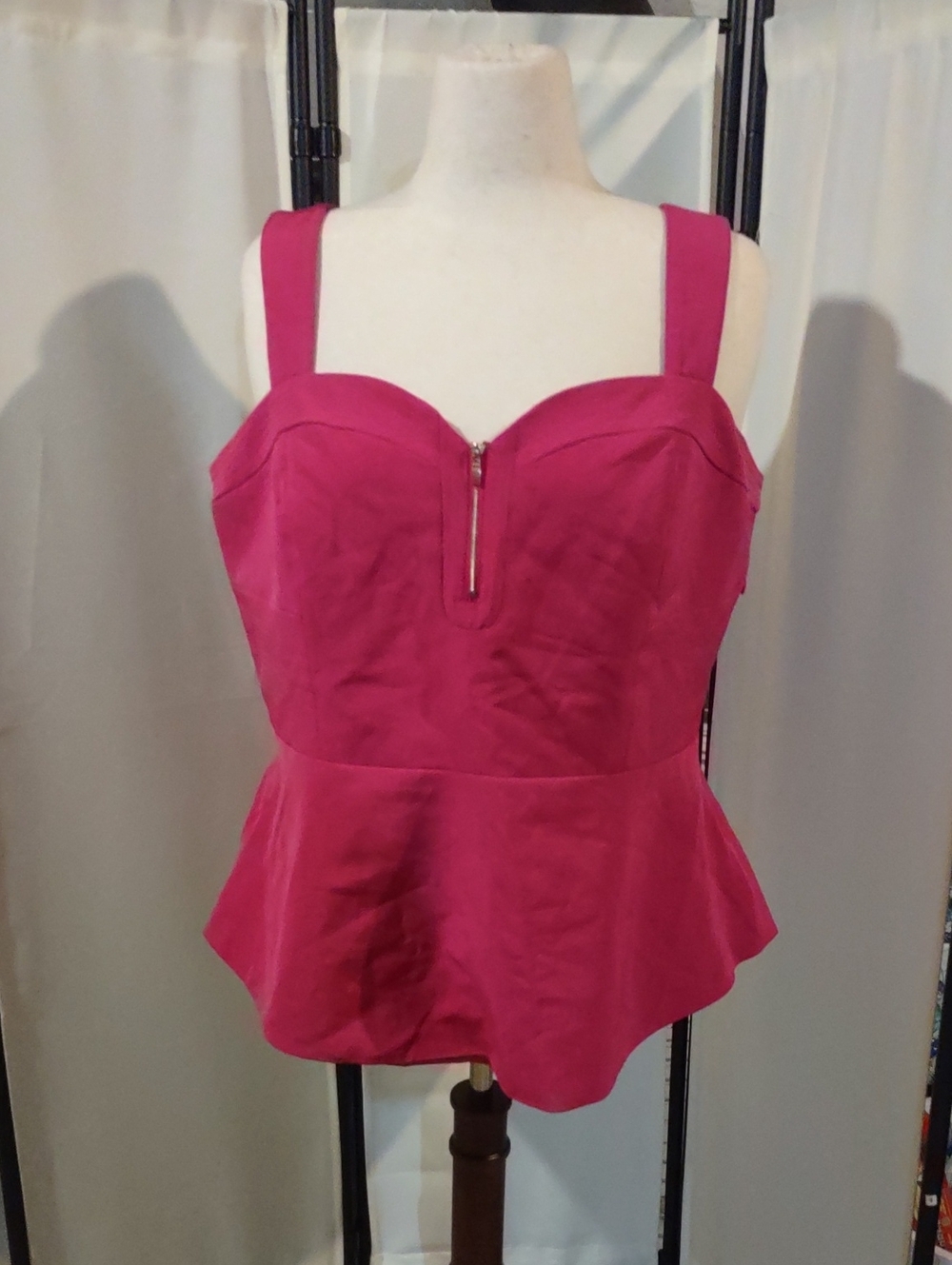 Women's Fuchsia City Chic Peplum Zip-Front Tank Top Sz 18